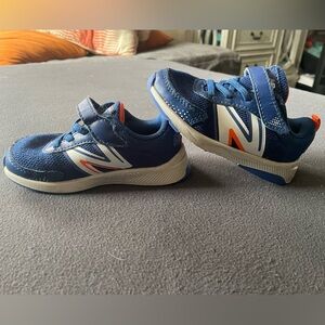 Kid New Balance Sneakers
